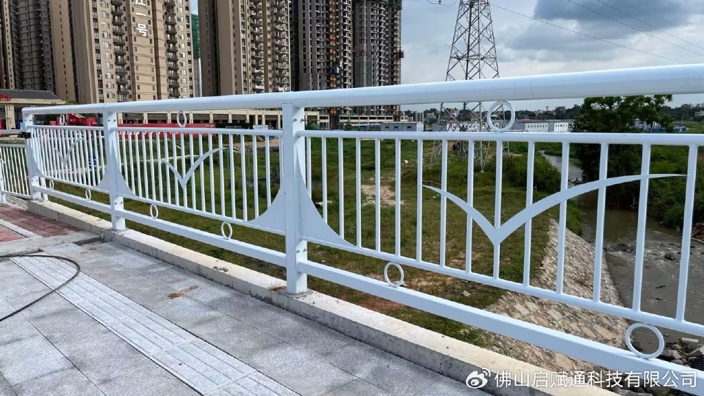 60年传承，王中王的护栏艺术，免费分享安全之美660678王中王免费提供护栏一