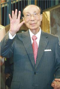 澳门六叔的真实身份，揭秘历史与传说中的传奇人物澳门六叔现状