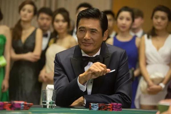澳门六叔，传奇赌枭与慈善家的双面人生澳门六叔的真实身份是什么类型的人物呢