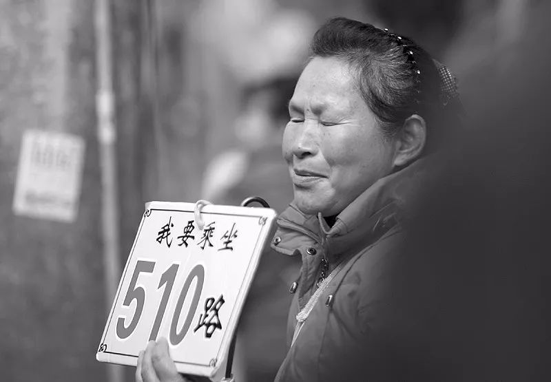 澳门六叔的真实身份照片高清大图大全有没有澳门六叔的资料