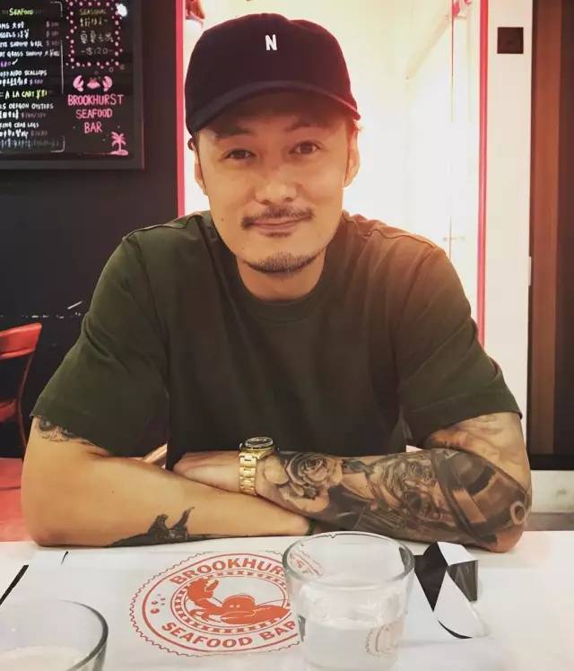 澳门六叔的真实身份揭秘，历史与传说中的多面人物澳门六叔现状