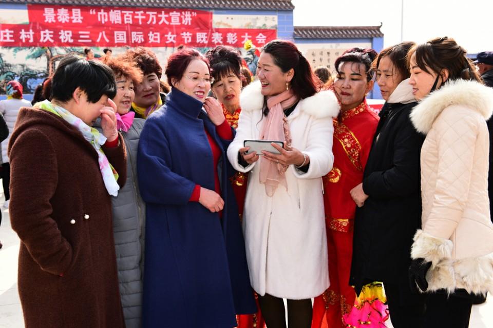 澳门六叔公每天精准猛料视频完整在线看免费版，揭秘历史与文化的独特视角澳门六叔的真实身份