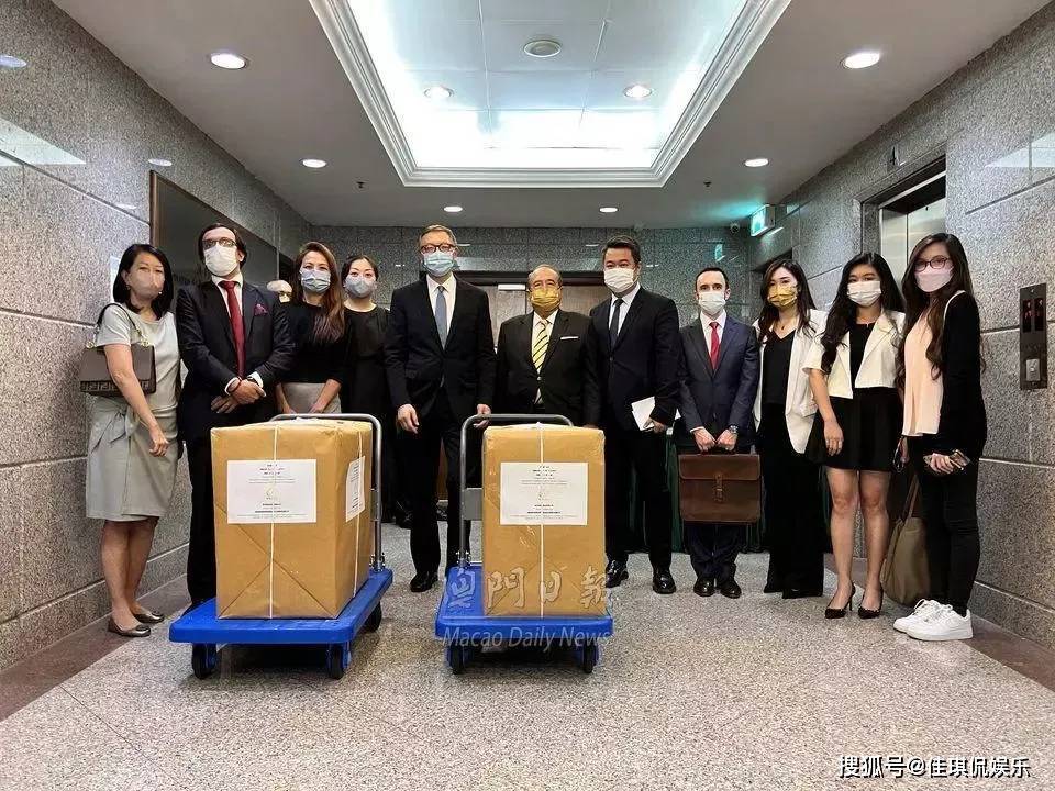 澳门六张赌牌持有者名单查询，揭秘博彩业的权力与财富澳门6张赌牌谁持有