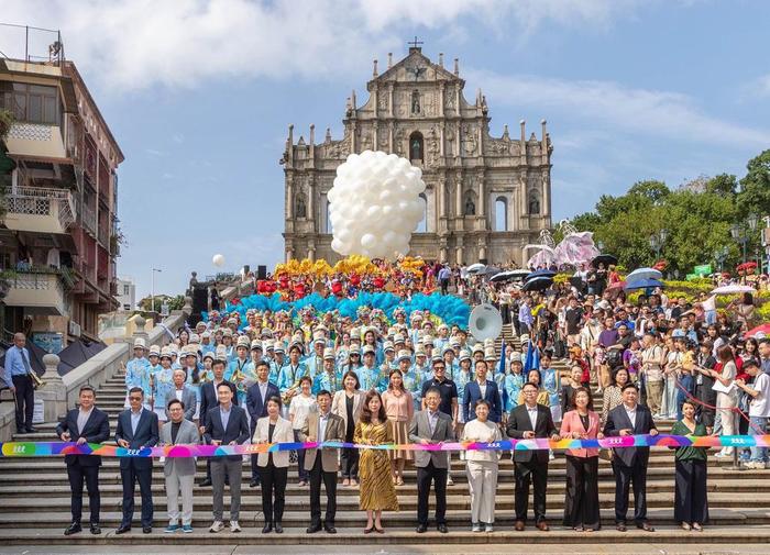 澳门六叔近期新闻直播回放视频下载，揭秘澳门的独特魅力与多元文化澳门六叔近期新闻直播回放视频下载安装
