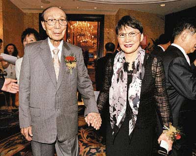 澳门六叔近期新闻事件是真的吗？最新消息与图片解析澳门六叔可靠吗?
