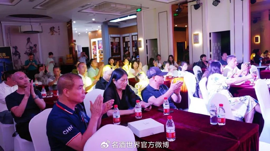 金六福心水论坛，探索智慧与情感的交汇点金六福论坛一资料中心